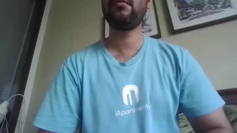 Snapshot of its_me_2323 chatting on 12.17.25 its_me_2323 online show from 12.17.25