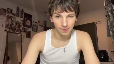 Snapshot of its_rowan chatting on 10.31.25 Rowan online show from 10.31.25