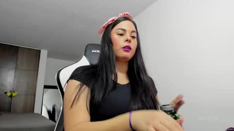 Snapshot of its_sol chatting on 10.02.25 Sol online show from 10.02.25