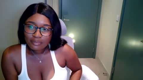 itsanna_b online show from 07.01.26