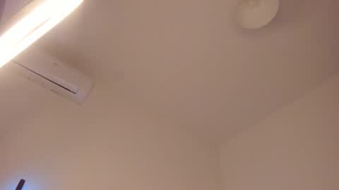 Isabella online show from 10.29.25