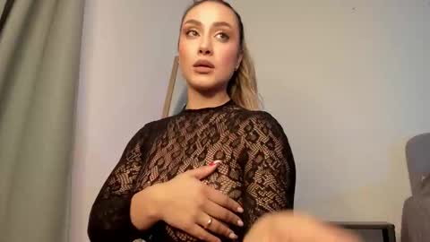 Isabella online show from 02.06.26