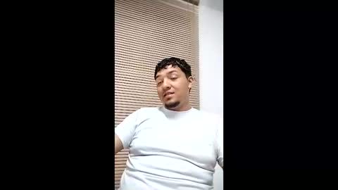 Snapshot of itsdavidx chatting on 04.19.26 David online show from 04.19.26