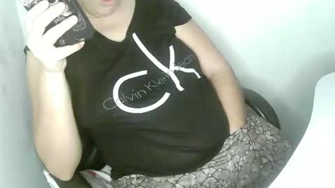 Snapshot of itsfoxxy chatting on 02.01.26 Foxy online show from 02.01.26