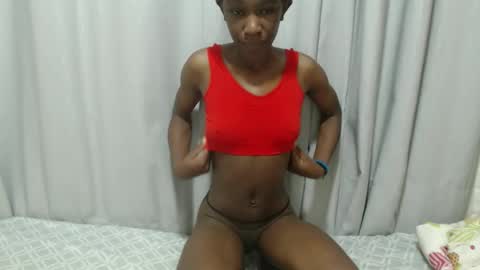 Laynne online show from 11.02.25