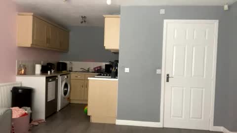 Lola online show from 09.19.25