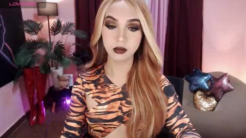 Sofia online show from 11.04.25