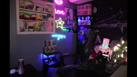 Nicki Foxx online show from 12.27.24