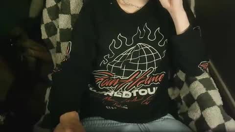 Snapshot of itsnotliam834 chatting on 11.28.25 itsnotliam834 online show from 11.28.25