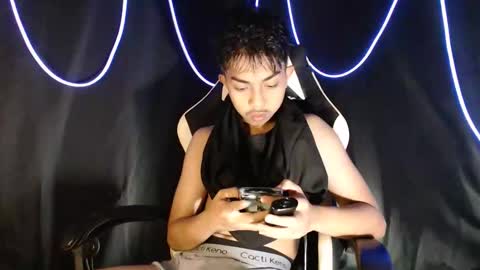 Snapshot of itsyourcummerboy_xx chatting on 04.03.26 Kyle online show from 04.03.26