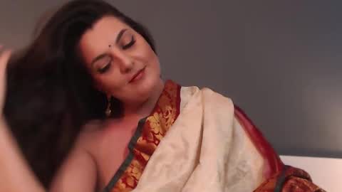 Melissa Khaan online show from 06.05.26