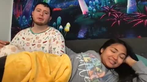 Snapshot of ittybittyandbigpoppa chatting on 03.11.25 Itty Bitty Big Poppa online show from 03.11.25