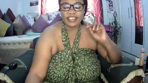 itumeleng74 online show from 02.11.25