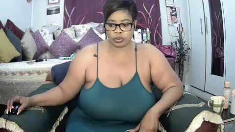 itumeleng74 online show from 02.13.25