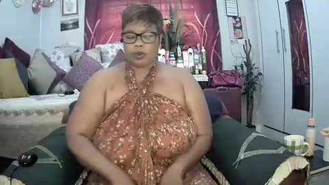 itumeleng74 online show from 02.15.25