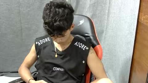 itzme_john online show from 04.23.26