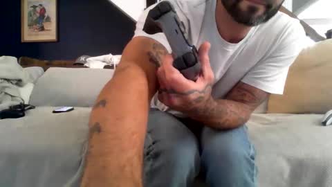 Snapshot of itzmeebaby chatting on 10.22.25 Itzmeebabyy online show from 10.22.25