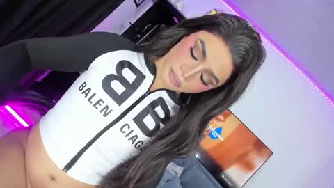 Snapshot of ivan_standford chatting on 02.19.26 y online show from 02.19.26