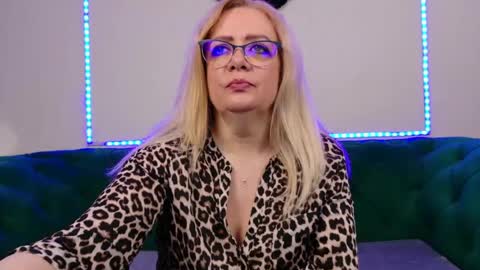 ivanacharm online show from 06.17.26