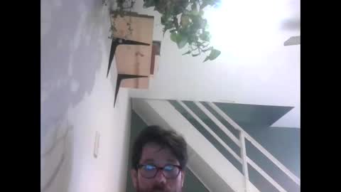 Snapshot of ivanchelon chatting on 12.29.24 Vanchi online show from 12.29.24