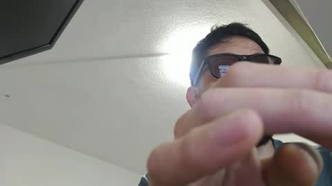 Snapshot of ivanchelon chatting on 11.19.25 Vanchi online show from 11.19.25