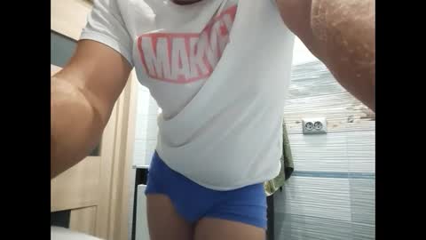 Snapshot of ivanes888 chatting on 09.10.25 Mickey online show from 09.10.25