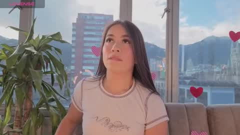 Snapshot of ivanna_west chatting on 09.09.25 Ivanna West online show from 09.09.25