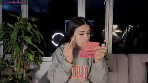 Snapshot of ivanna_west chatting on 09.25.25 Ivanna West online show from 09.25.25