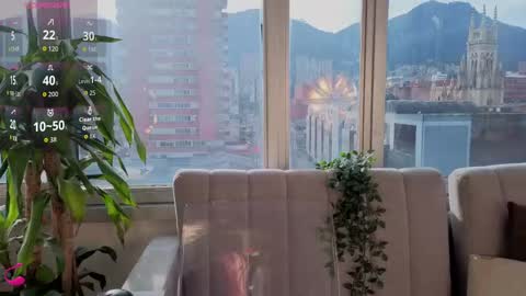 Snapshot of ivanna_west chatting on 10.06.25 Ivanna West online show from 10.06.25