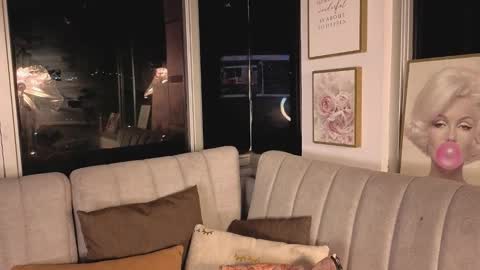 Snapshot of ivanna_west chatting on 11.06.25 Ivanna West online show from 11.06.25