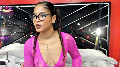 Ivis  online show from 04.28.26
