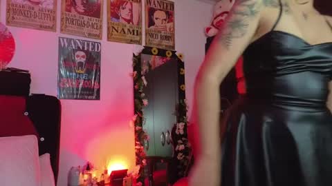 Snapshot of ivonemoon chatting on 10.06.25 ivonemoon online show from 10.06.25