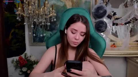 ivorywood_ online show from 10.15.25