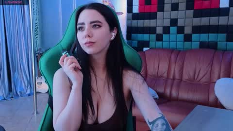 Snapshot of ivorywood_ chatting on 01.10.26 ivorywood_ online show from 01.10.26