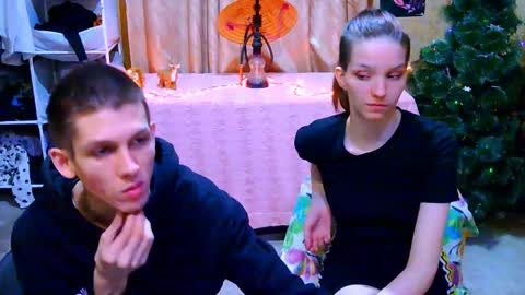 Snapshot of ivy__lester chatting on 12.07.24 Ivy and Lester online show from 12.07.24