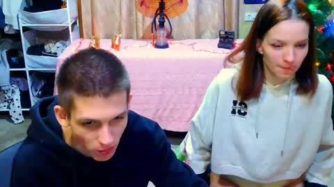 Snapshot of ivy__lester chatting on 12.08.24 Ivy and Lester online show from 12.08.24