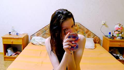 Snapshot of ivy__lester chatting on 02.09.25 Ivy and Lester online show from 02.09.25