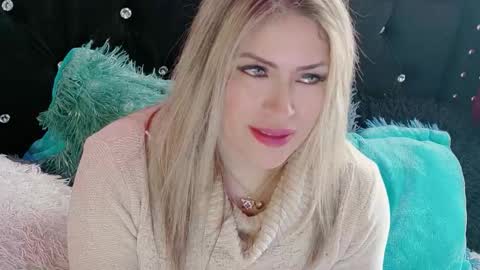 Diana Rojas  online show from 12.15.25