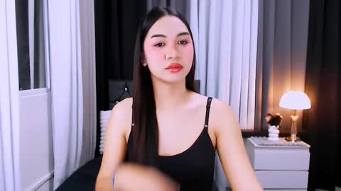 Snapshot of ivy_fucks chatting on 11.18.25 ivy_fucks online show from 11.18.25