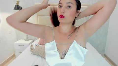 IVY  online show from 12.15.25