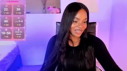 Snapshot of ivybliss8 chatting on 02.07.25 i v y b l i s s online show from 02.07.25