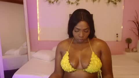 i v y  b l i s s online show from 04.24.26