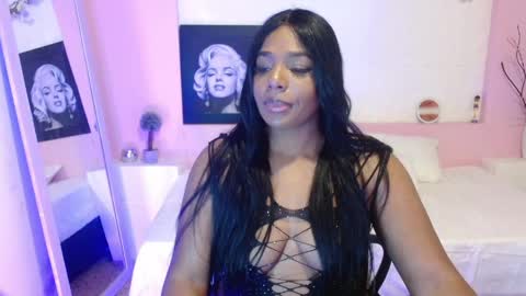 i v y  b l i s s online show from 04.28.26