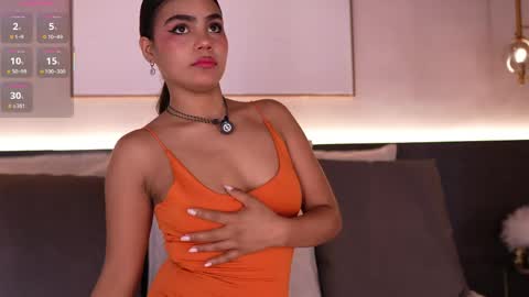 ivyellis online show from 04.19.26