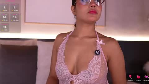ivyellis online show from 04.27.26
