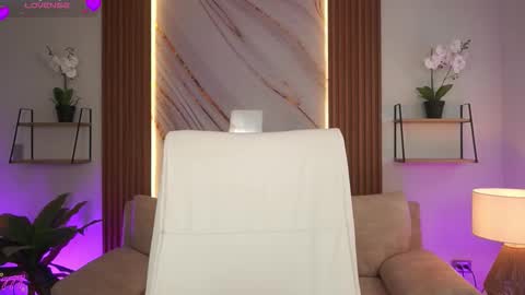 Ivy Grabes online show from 02.16.26