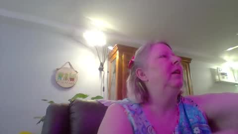 ivyjane3522 online show from 04.12.26