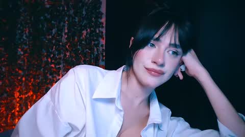 Snapshot of ivyjonson chatting on 02.17.25 Miss Ivy online show from 02.17.25