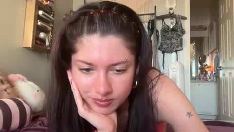 Ivy online show from 02.16.26