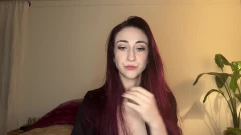 Ivy Rosie online show from 02.24.25